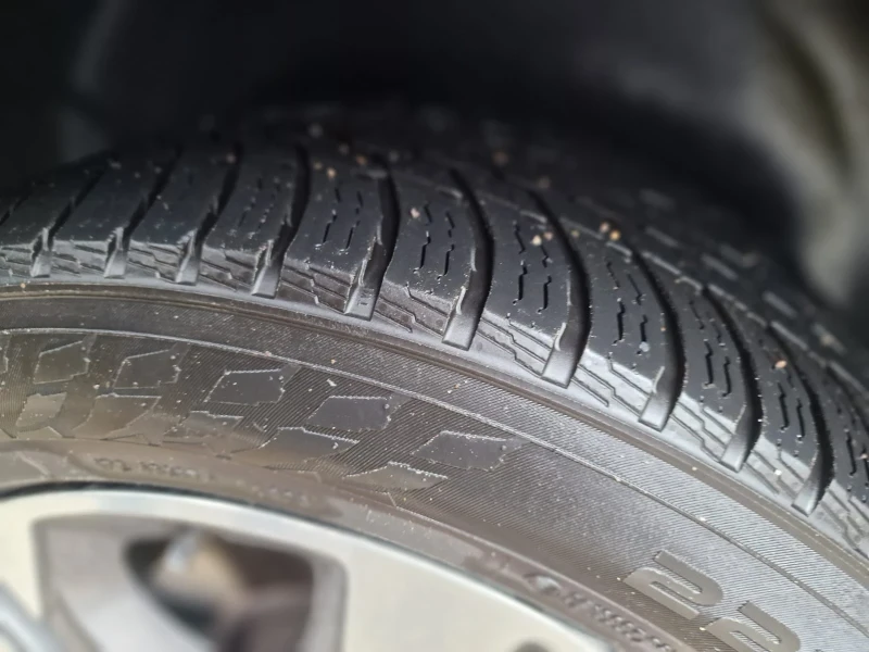 Opel Vivaro Aвтоматик 8места, снимка 8 - Бусове и автобуси - 53514236