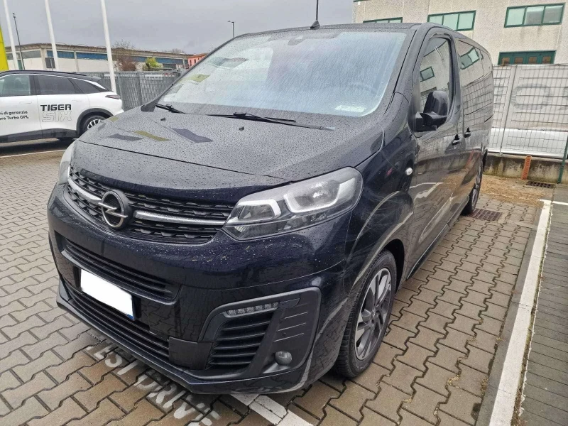 Opel Vivaro Aвтоматик 8места