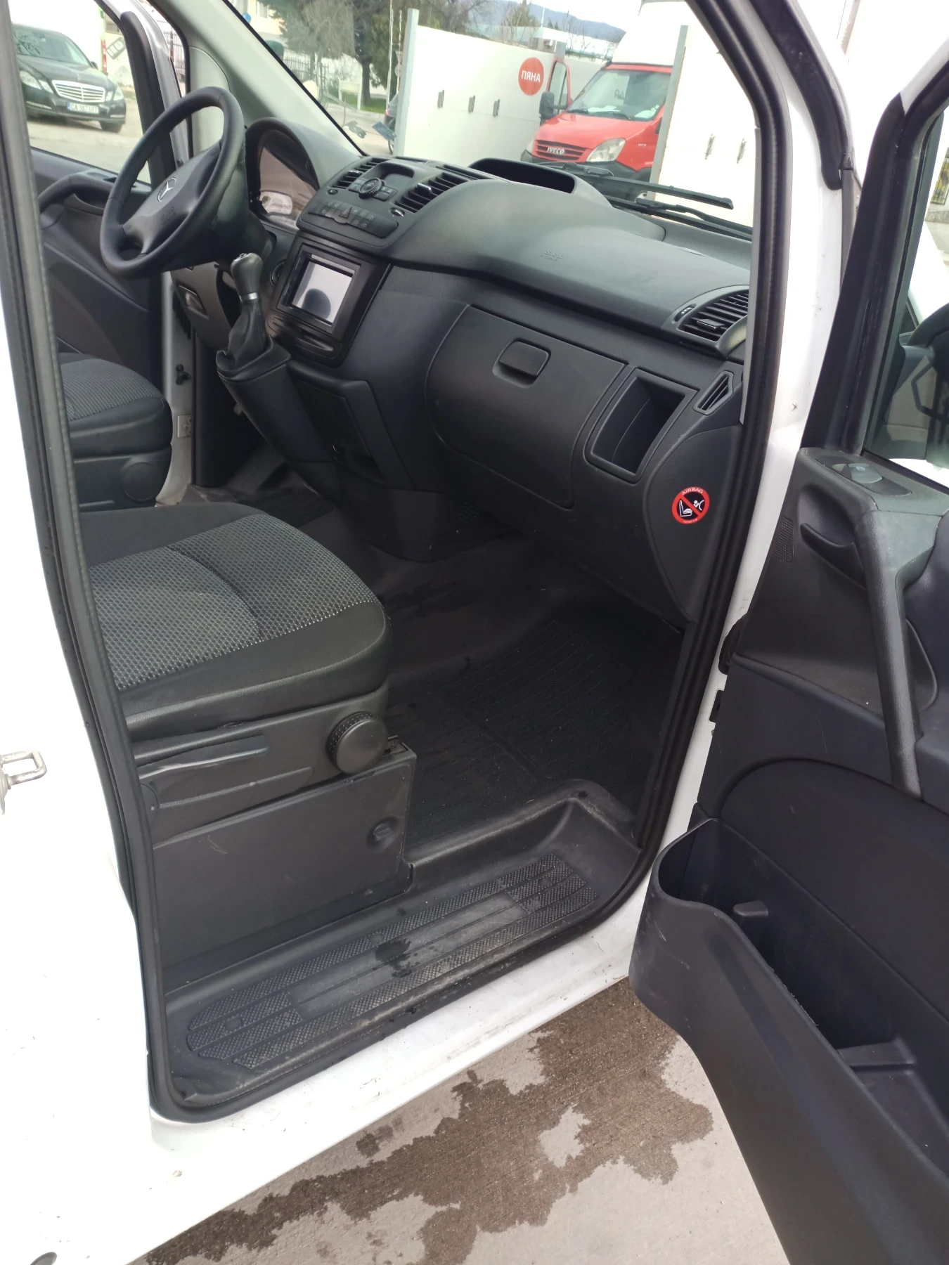 Mercedes-Benz Vito, снимка 7 - Бусове и автобуси - 52943986