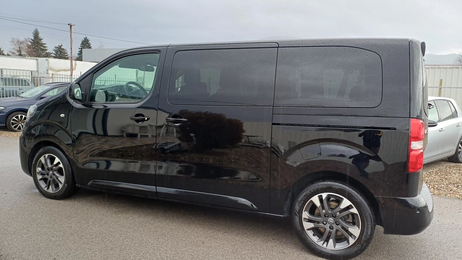 Opel Vivaro Aвтоматик 8места ЛИЗИНГ - изображение 3