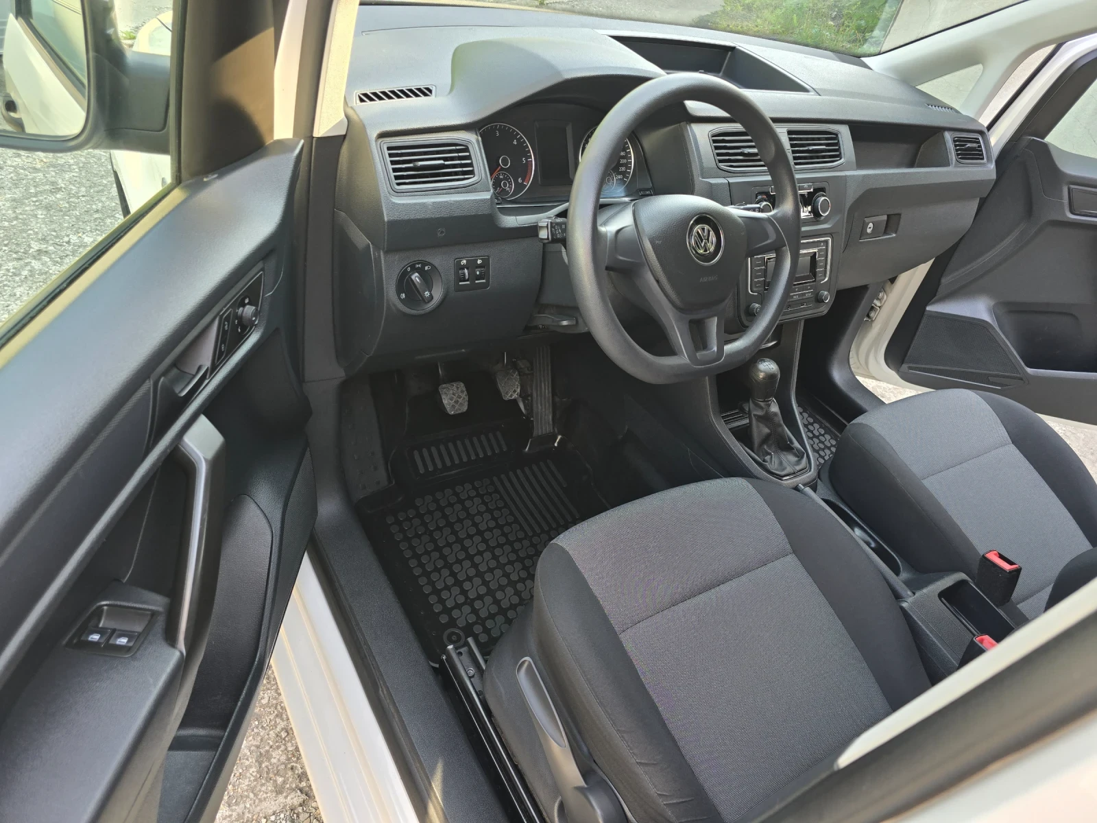 VW Caddy 1.6 TDI L2H1 BMT Maxi | Mobile.bg � ����������� 5