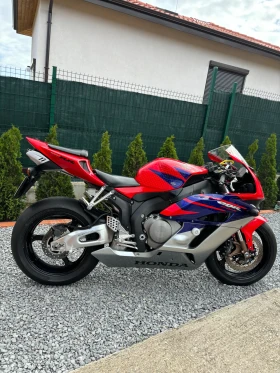 Honda Cbr 1000rr, снимка 2