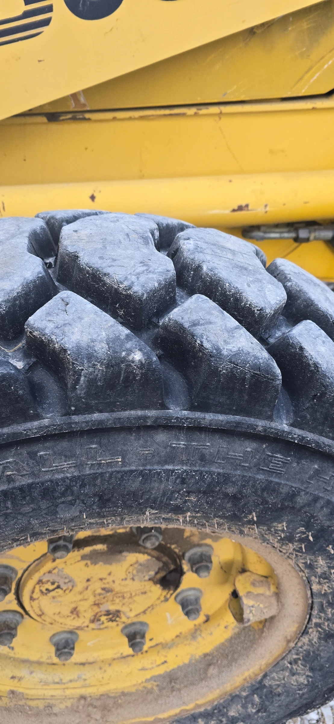 Багер Komatsu Wb93r2 - изображение 6