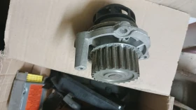 водна помпа голф 4, снимка 1