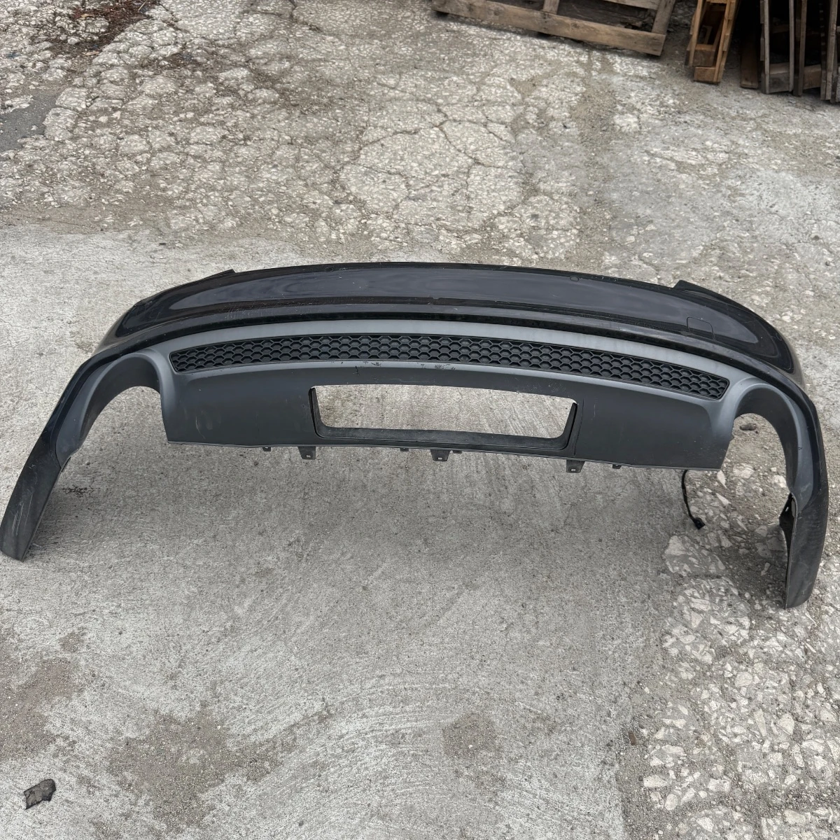 Задна броня за Audi A7 S7 4G S-line 4 парктроника 30TFSI 4G8807511F ном 80 4G