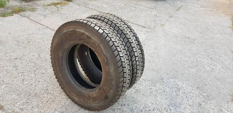 Гуми Всесезонни 315/80R22.5, снимка 1 - Гуми и джанти - 22907454