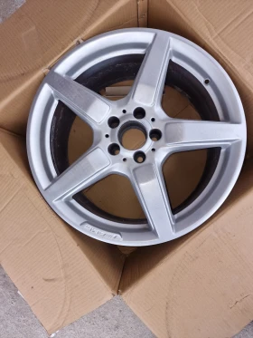 Mercedes-Benz CLS 500, снимка 9
