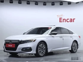 ����� �� �������� �� Honda Accord 10Th Generation 2.0 Hybrid Touring