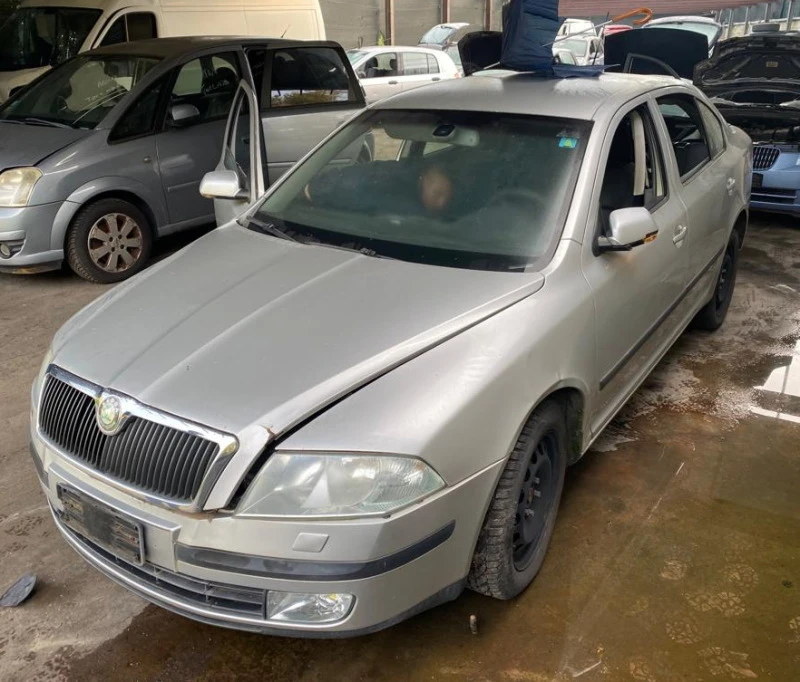 Skoda Octavia 1.9 TDI    САМО НА ЧАСТИ , снимка 1 - Автомобили и джипове - 46033553