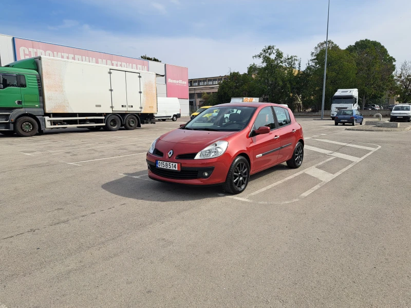 Renault Clio 1.2, снимка 1 - Автомобили и джипове - 47239559