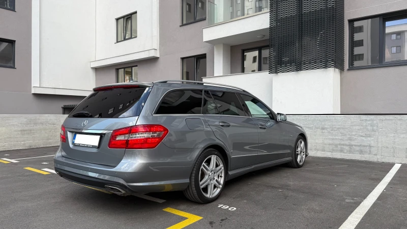Mercedes-Benz E 350, снимка 6 - Автомобили и джипове - 52038888