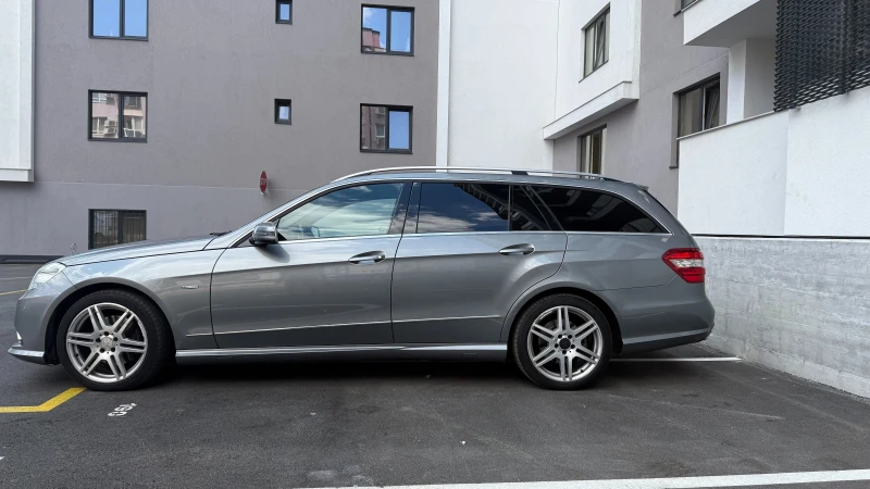 Mercedes-Benz E 350, снимка 3 - Автомобили и джипове - 52038888