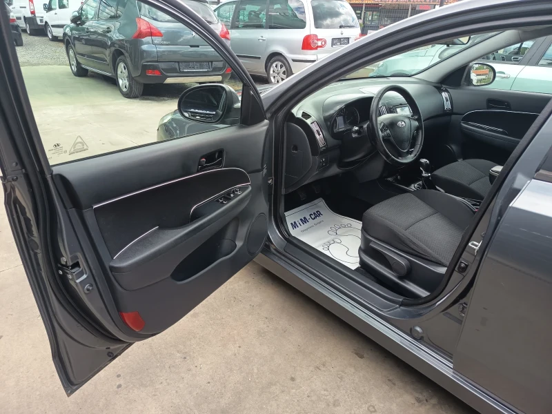 Hyundai I30 1.6crdi, снимка 9 - Автомобили и джипове - 52067189