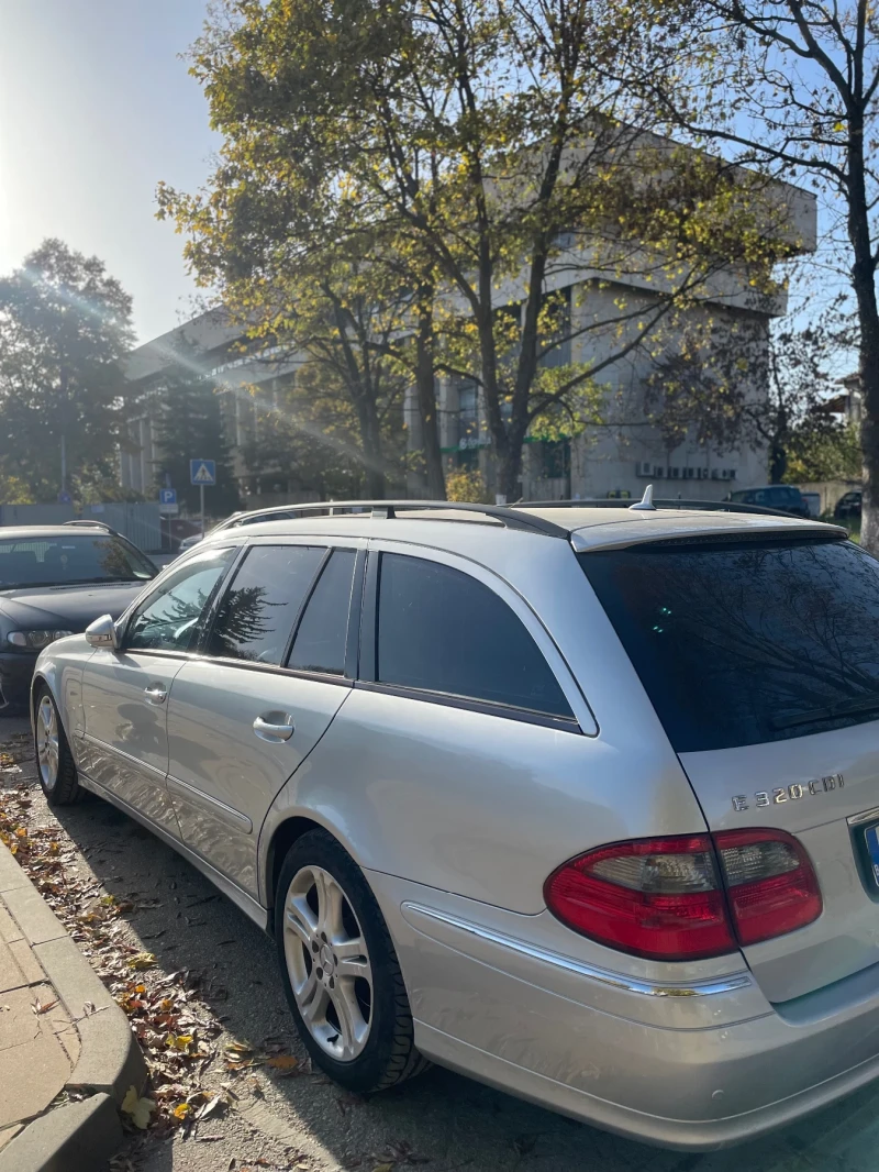 Mercedes-Benz E 320, снимка 3 - Автомобили и джипове - 52655035