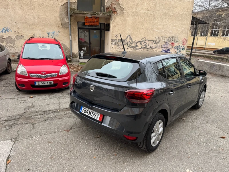 Dacia Sandero 1000, снимка 3 - Автомобили и джипове - 52678690