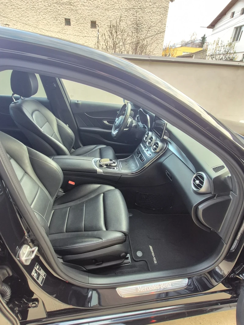 Mercedes-Benz C 250  AMG пакет, снимка 9 - Автомобили и джипове - 52868470