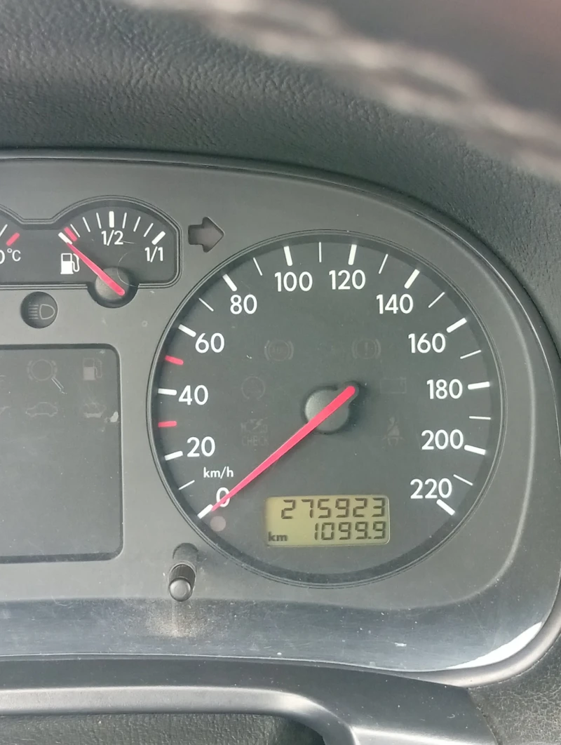 VW Golf Голф 4 . , снимка 15 - Автомобили и джипове - 53273805