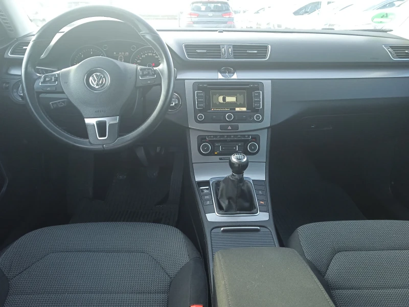 VW Passat 2.0tdi, снимка 7 - Автомобили и джипове - 53521944
