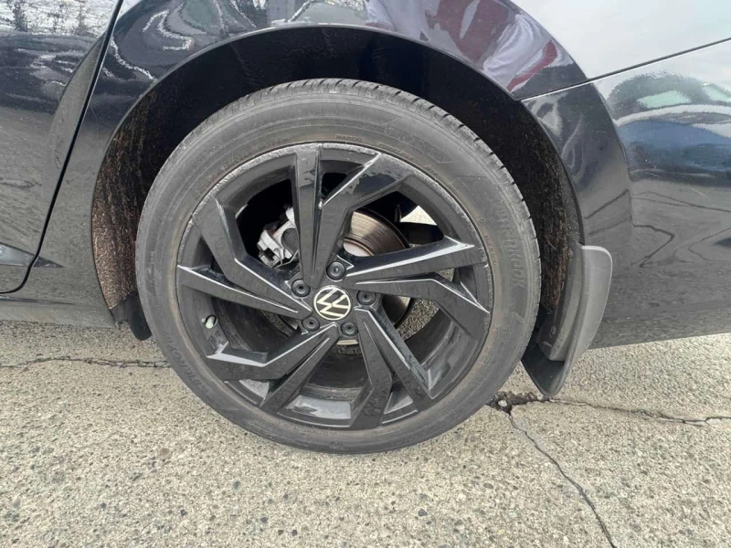 VW Jetta * Comfortline * 2 КЛЮЧА* KEYLESS* ПОДГРЕВ* , снимка 12 - Автомобили и джипове - 53578047