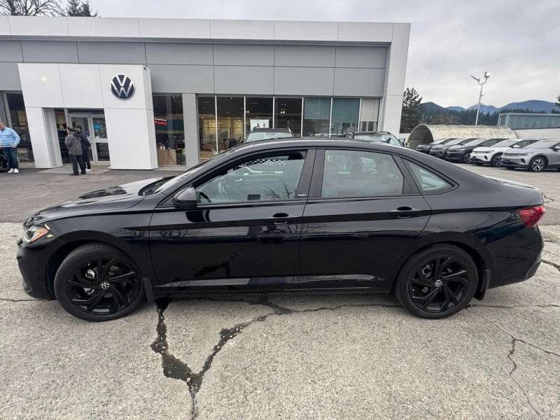 VW Jetta * Comfortline * 2 КЛЮЧА* KEYLESS* ПОДГРЕВ* , снимка 2 - Автомобили и джипове - 53578047