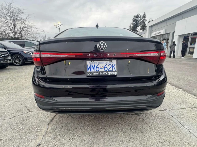 VW Jetta * Comfortline * 2 КЛЮЧА* KEYLESS* ПОДГРЕВ* , снимка 4 - Автомобили и джипове - 53578047