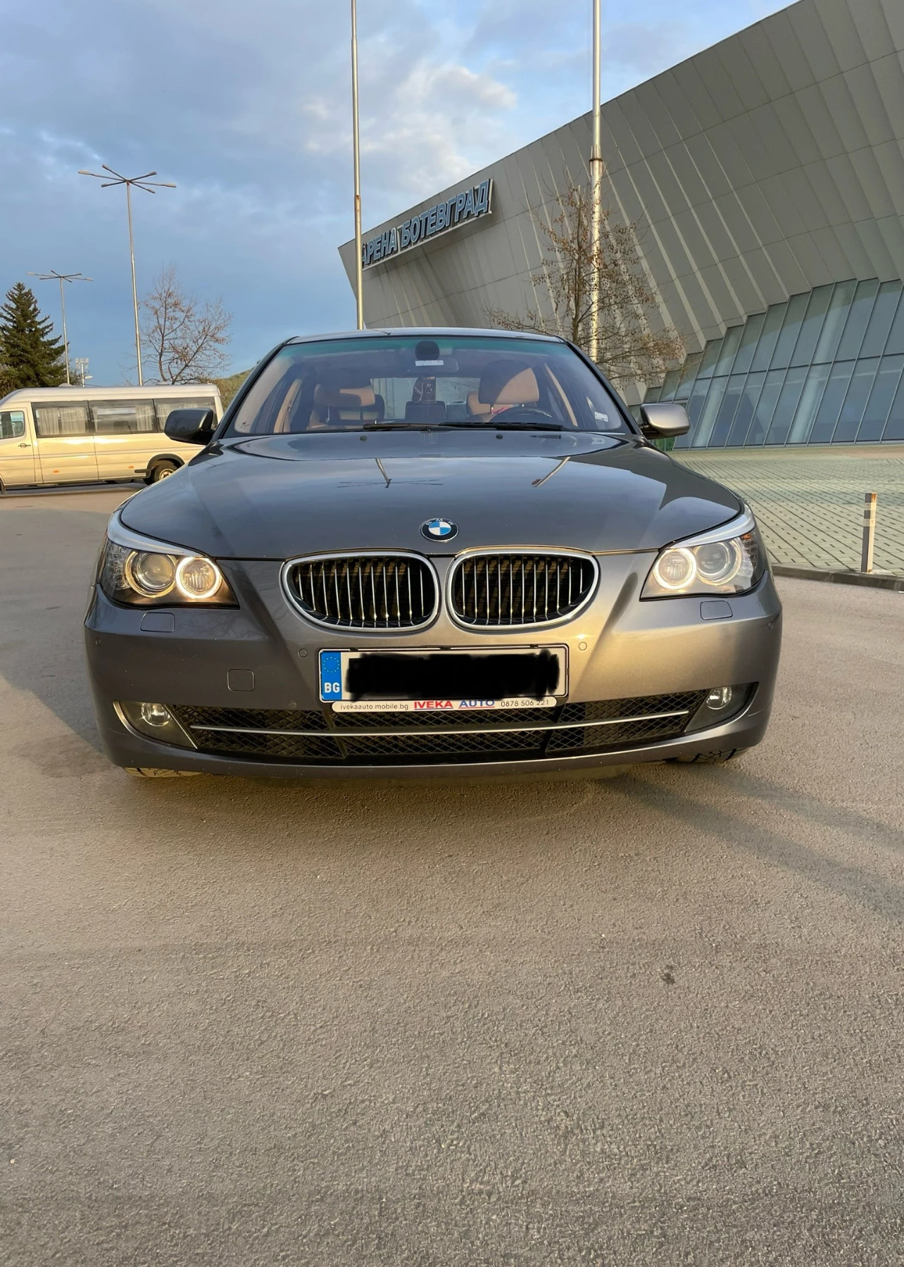 BMW 530 530XI FACE - изображение 3