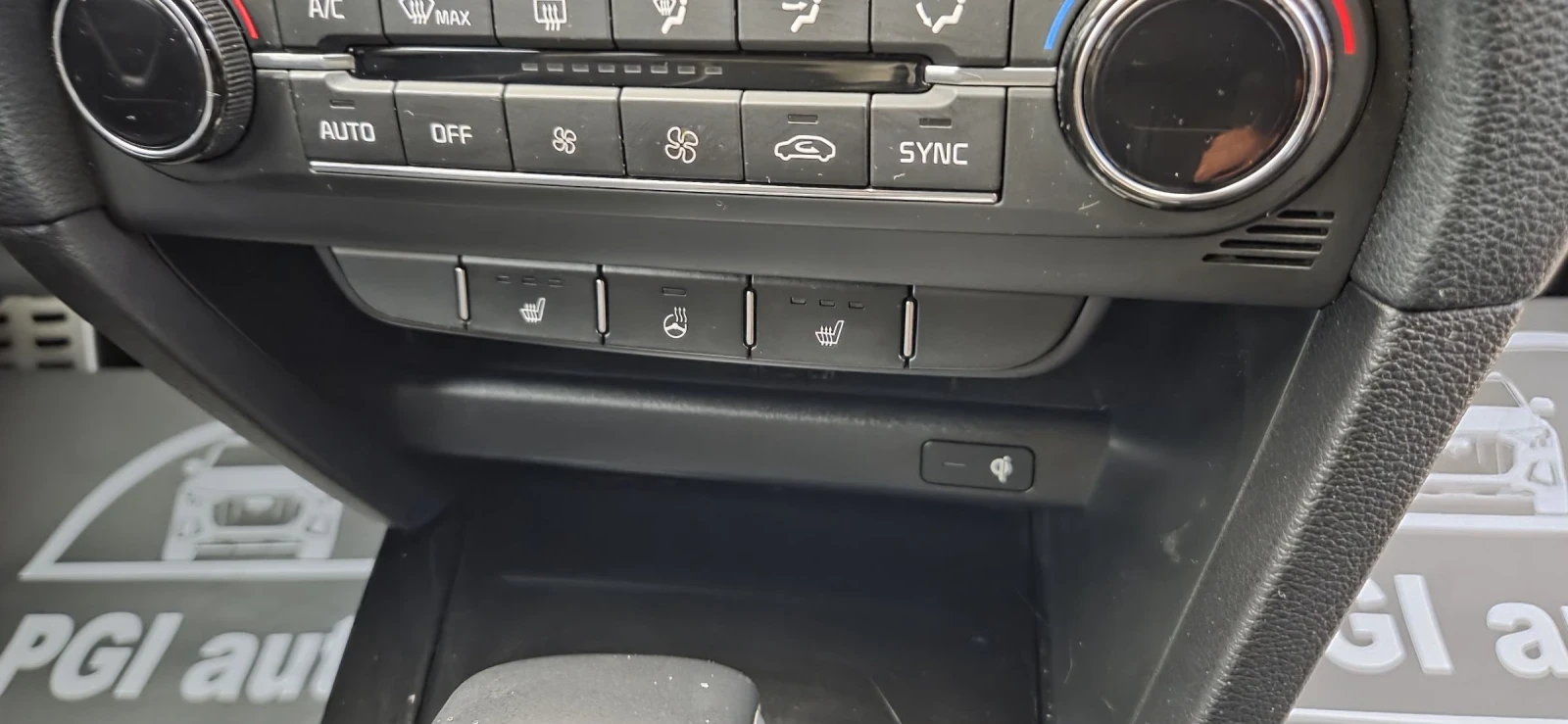 Kia Ceed 1.6CRDI /136//GTline Edition//6D | Mobile.bg   14