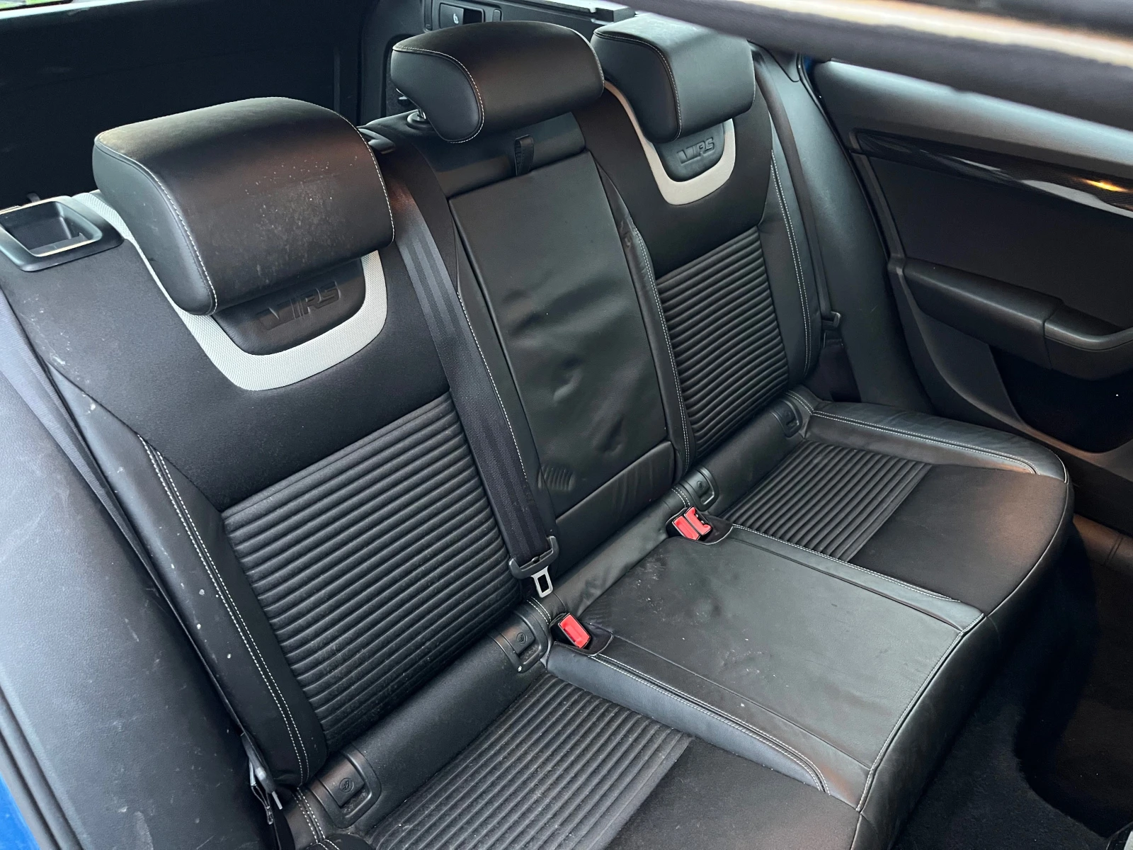 Skoda Octavia VRS 2.0TDI 4x4 DSG, снимка 11 - Автомобили и джипове - 49846747