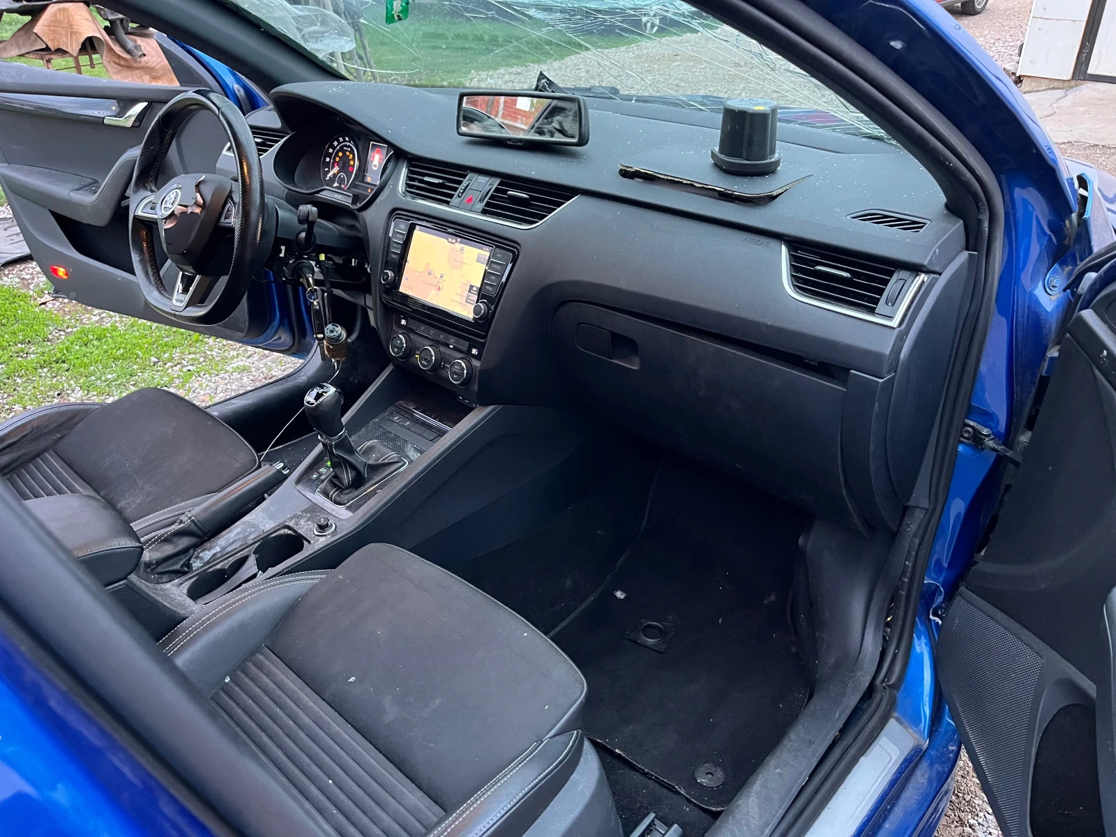 Skoda Octavia VRS 2.0TDI 4x4 DSG, снимка 13 - Автомобили и джипове - 49846747