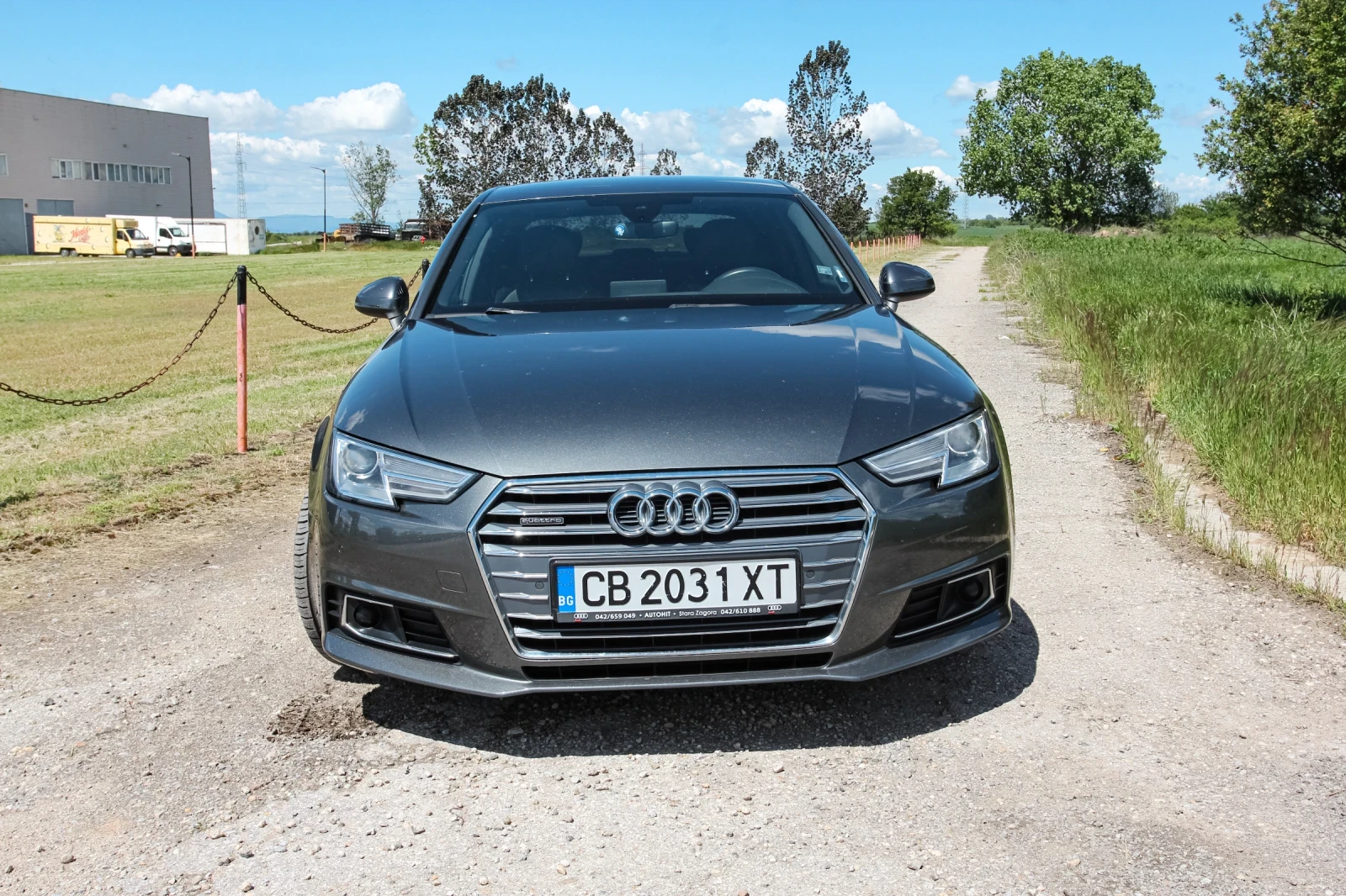 Audi A4 B9 2.0 TDI Quattro S Line Напълно обслужена  - изображение 3