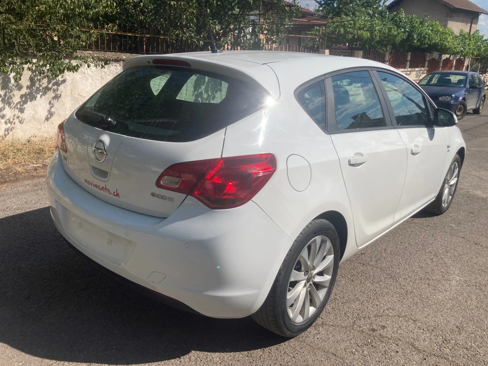 Opel Astra 1.4i - изображение 3