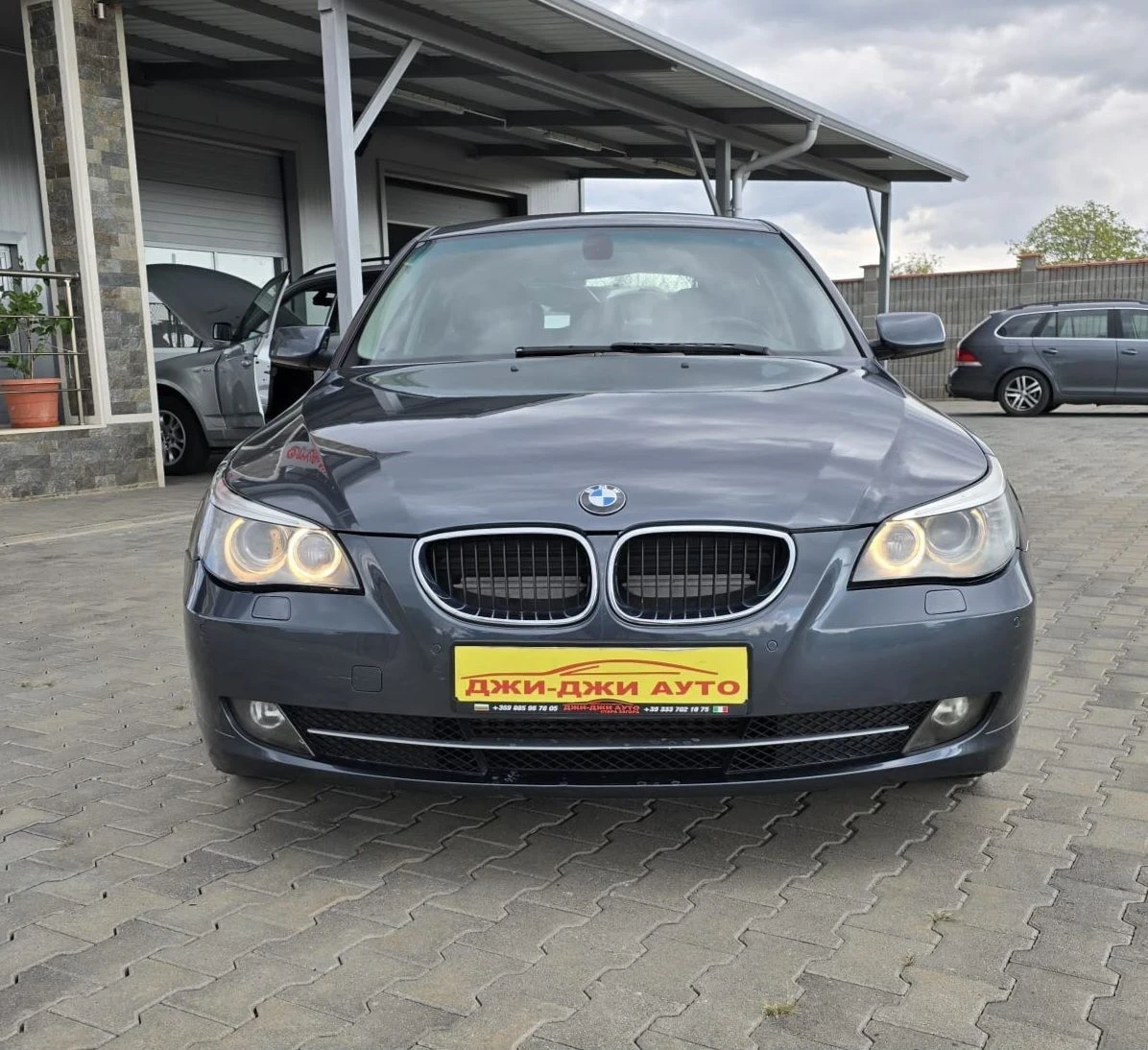 BMW 520 2.0D - изображение 2