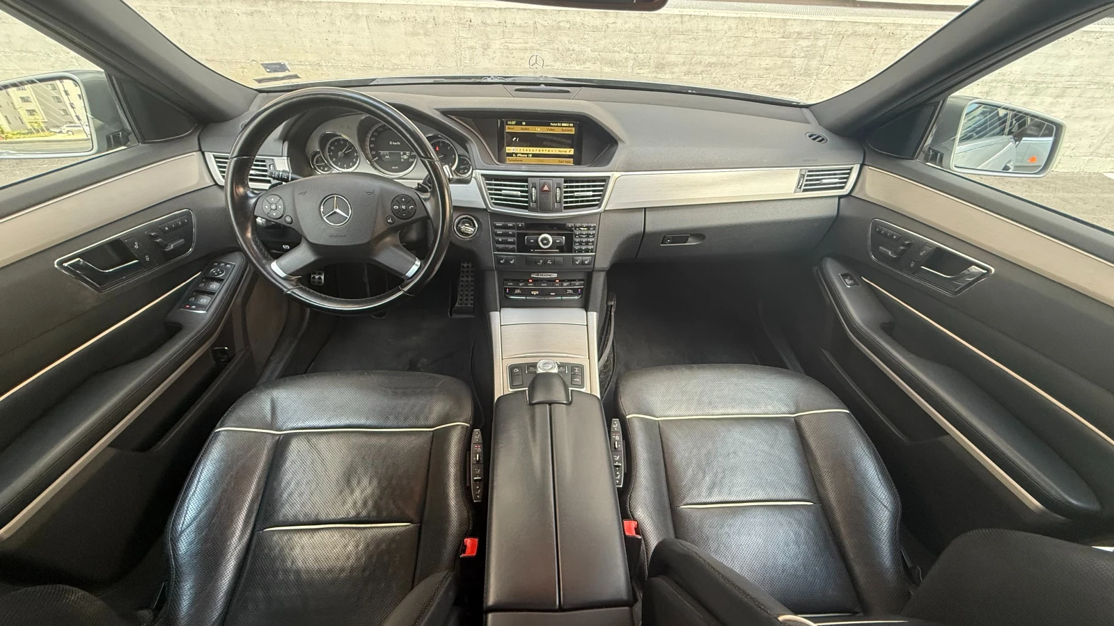 Mercedes-Benz E 350  - изображение 8