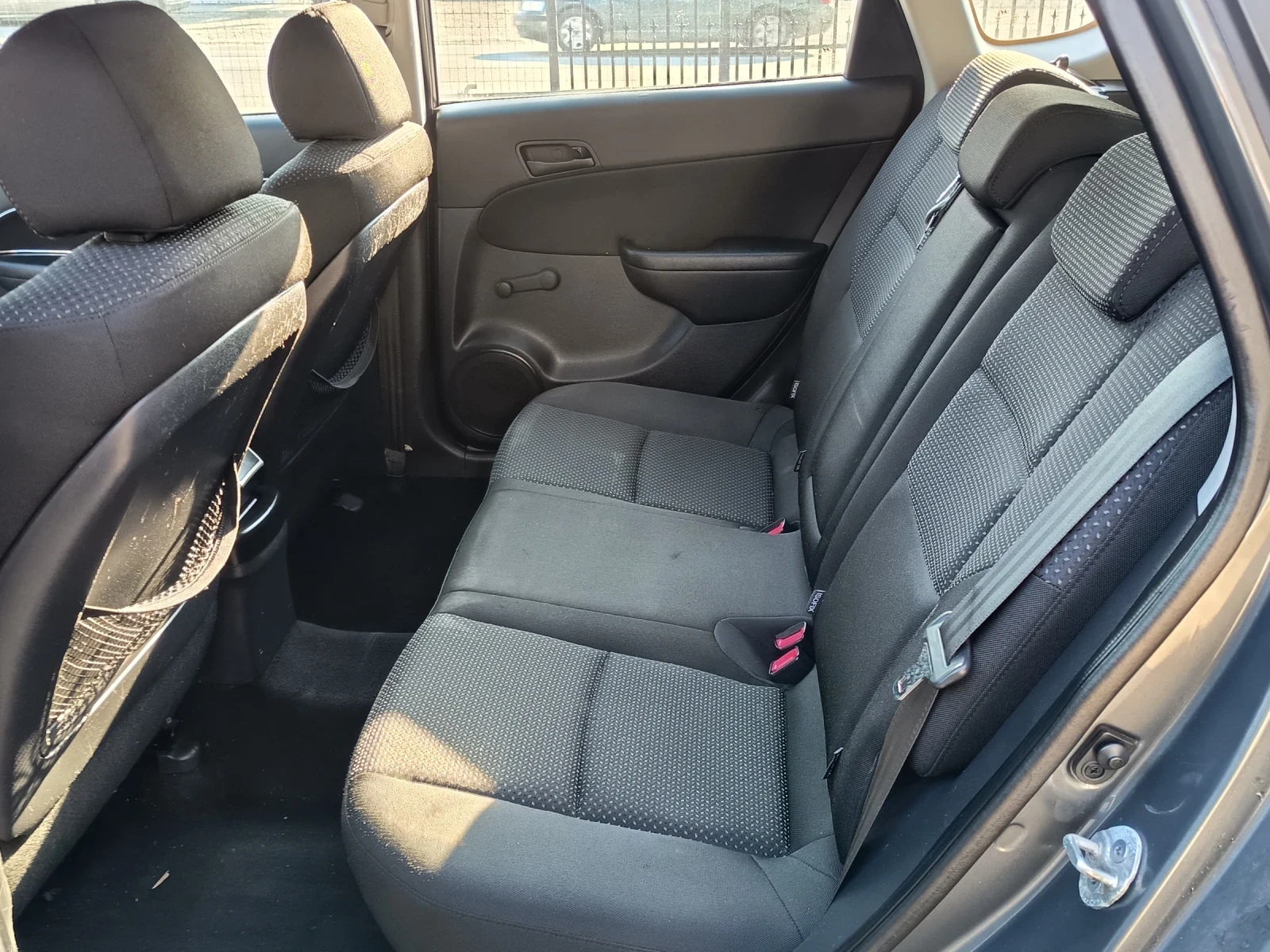 Hyundai I30 1.6crdi | Mobile.bg � ����������� 10