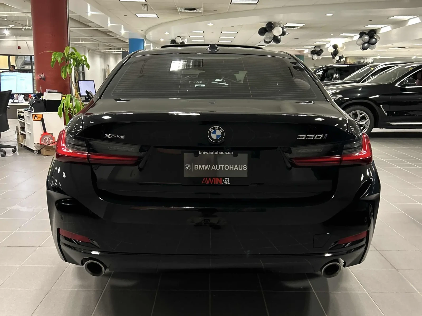 BMW 330 * CARFAX *    | Mobile.bg   5