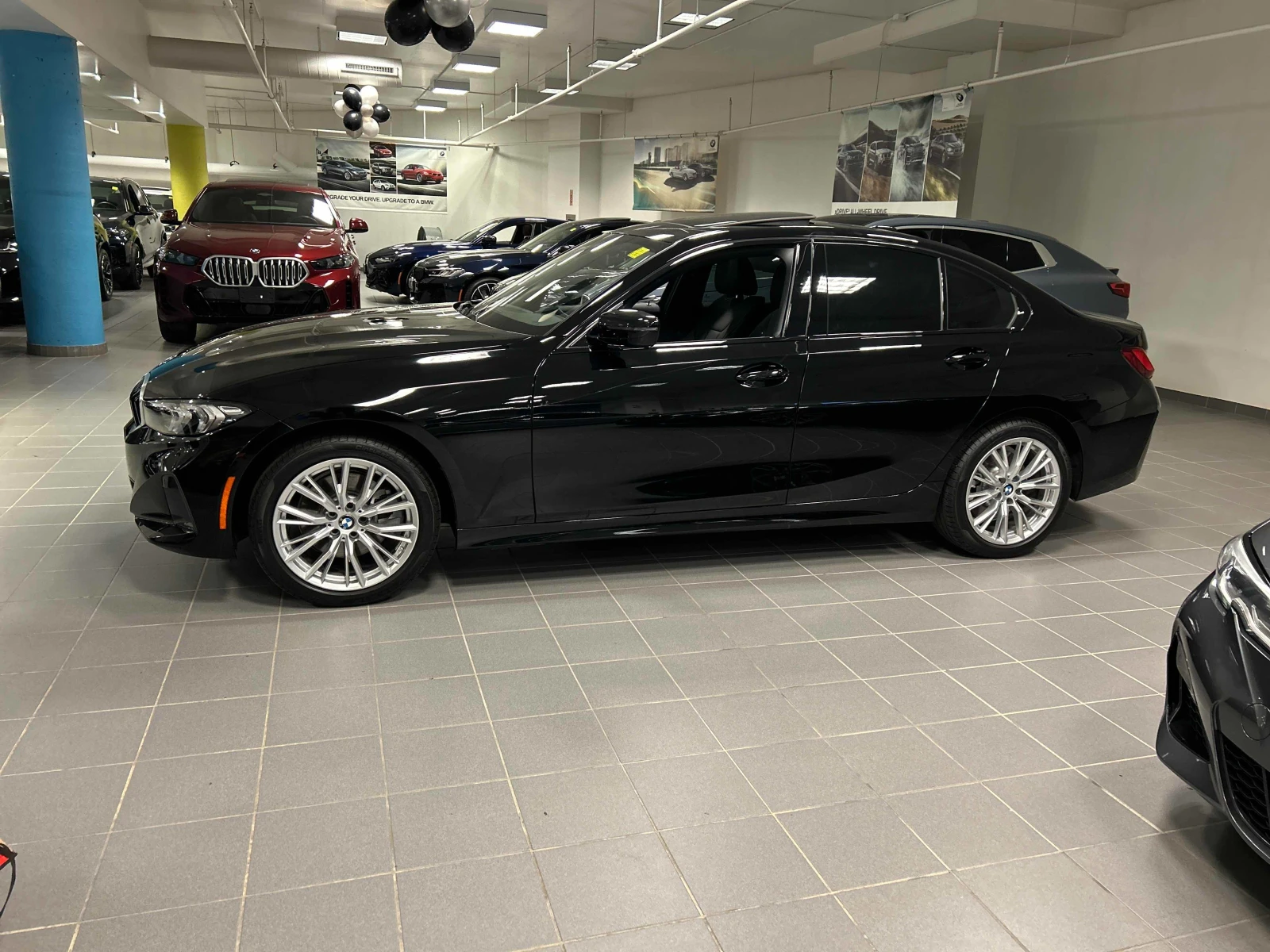 BMW 330 * CARFAX *    | Mobile.bg   4