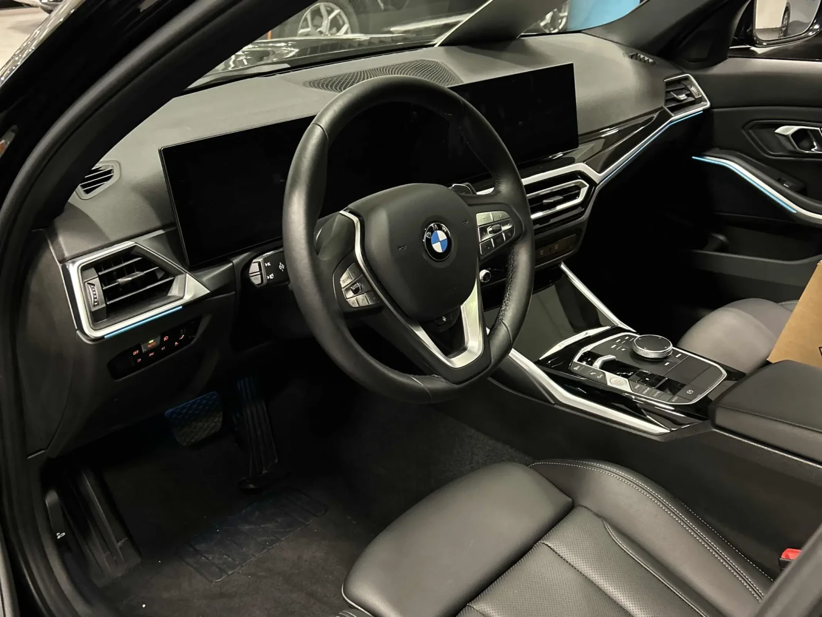 BMW 330 * CARFAX *    | Mobile.bg   6