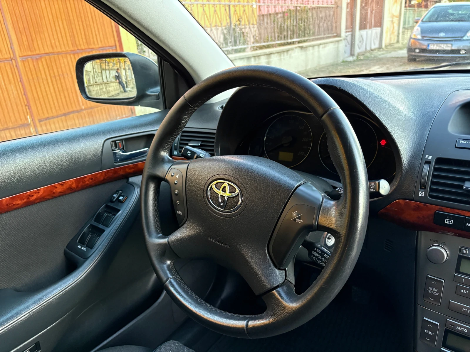 Toyota Avensis 2.0D4D 116.. EXECUTIVE*  | Mobile.bg   10