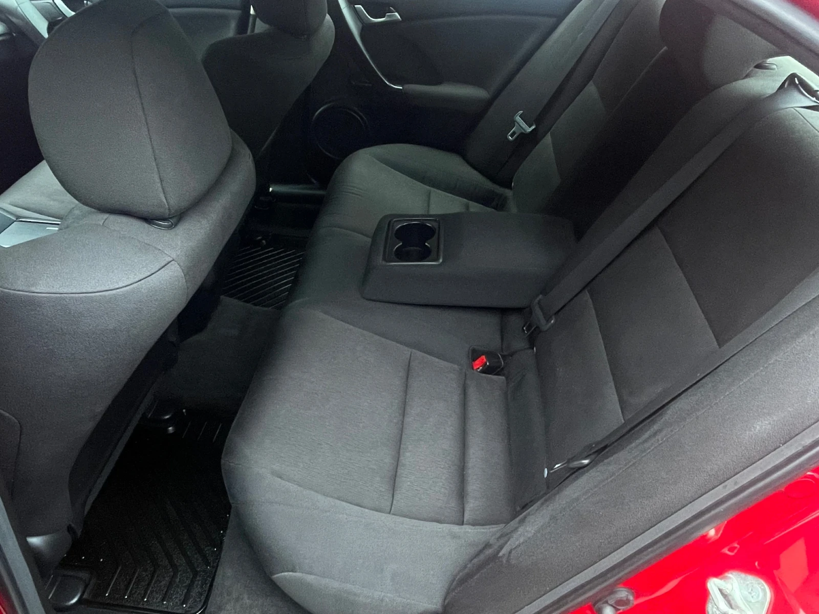 Honda Accord 2.0 i A/C - изображение 8