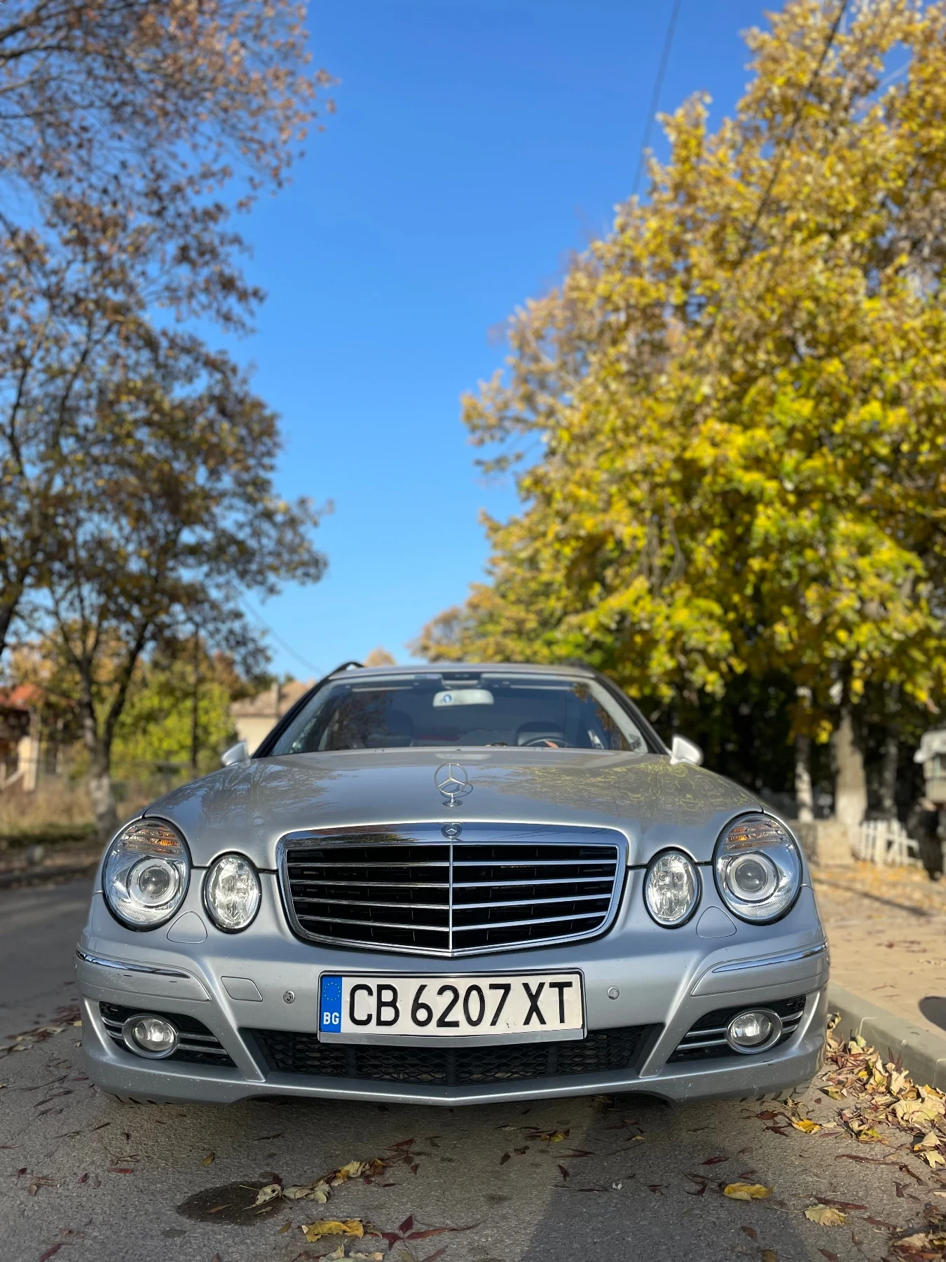 Mercedes-Benz E 320  - изображение 2