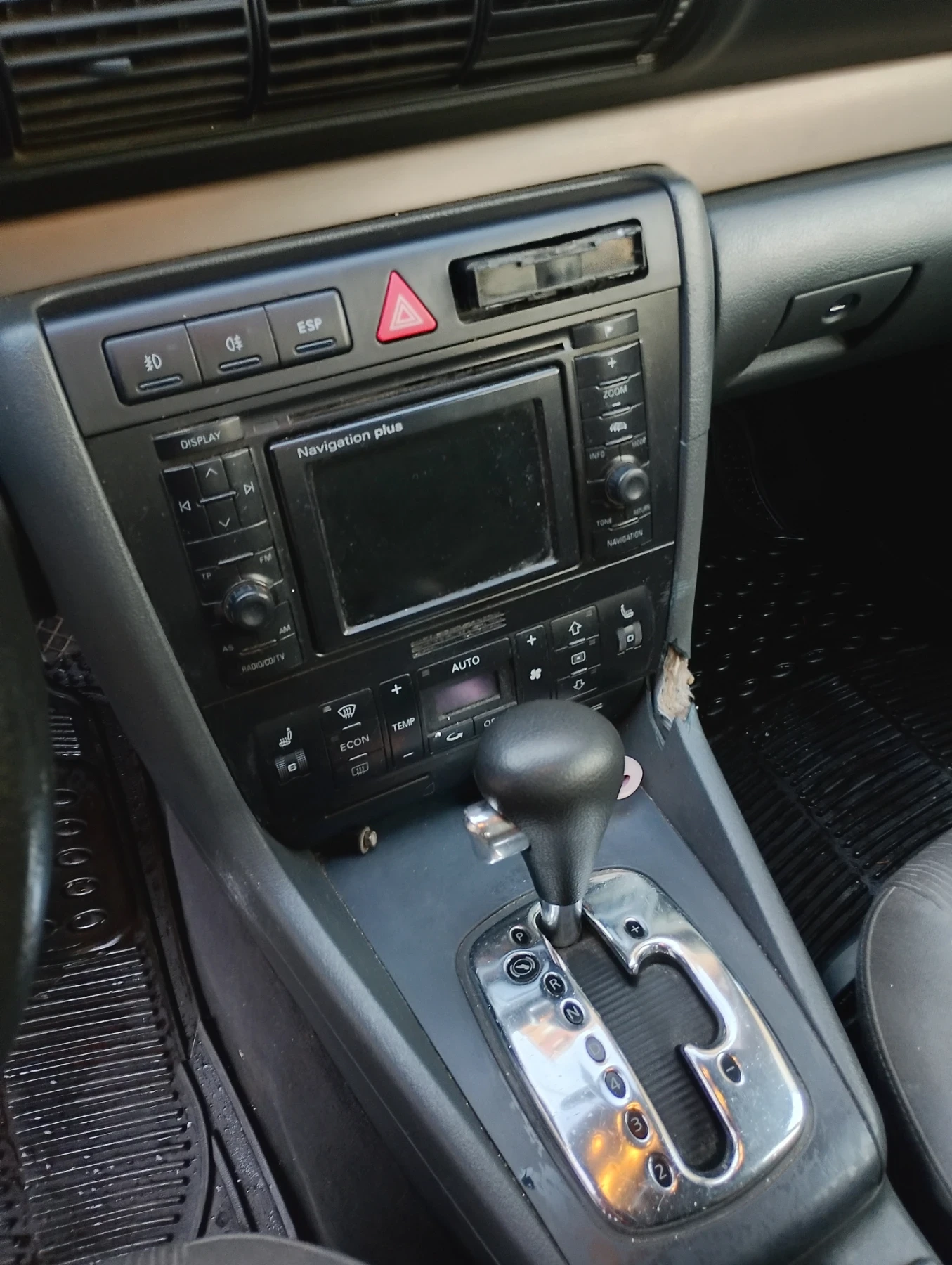 Audi A4, снимка 3 - Автомобили и джипове - 53715416