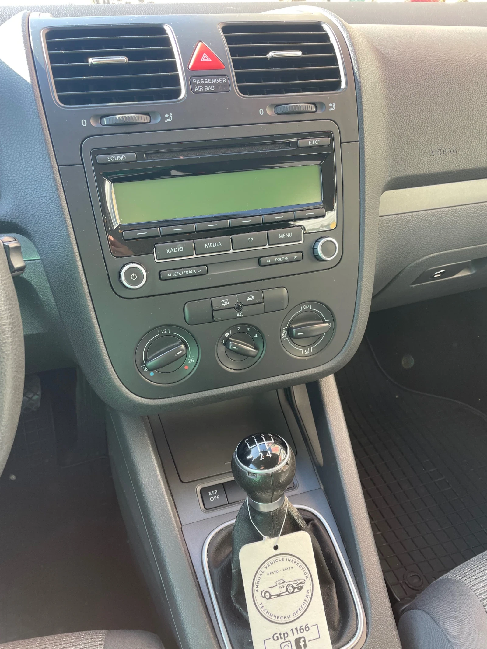 VW Golf 1, 9 TDI, снимка 5 - Автомобили и джипове - 53840907