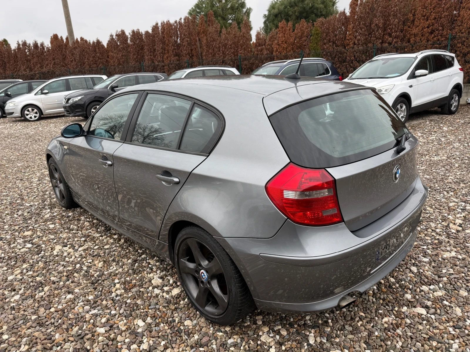 BMW 118 2.0 D, снимка 5 - Автомобили и джипове - 53910632