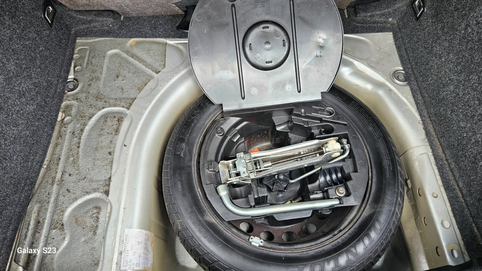 VW Golf 1.9, снимка 6 - Автомобили и джипове - 54033525