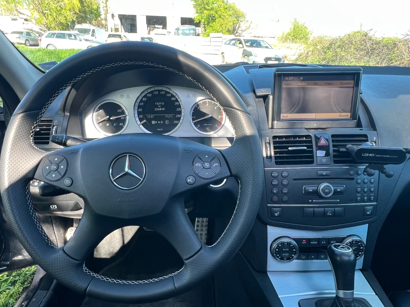 Mercedes-Benz C 320 AMG Avantgarde, снимка 10 - Автомобили и джипове - 54208719