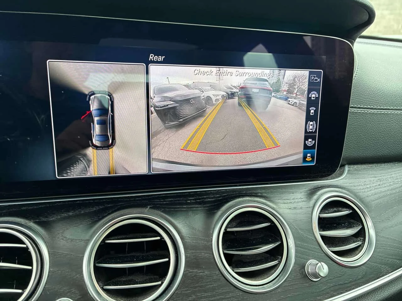 Mercedes-Benz E 400 * CARFAX * ЦЕНА ДО БГ, снимка 9 - Автомобили и джипове - 54229224