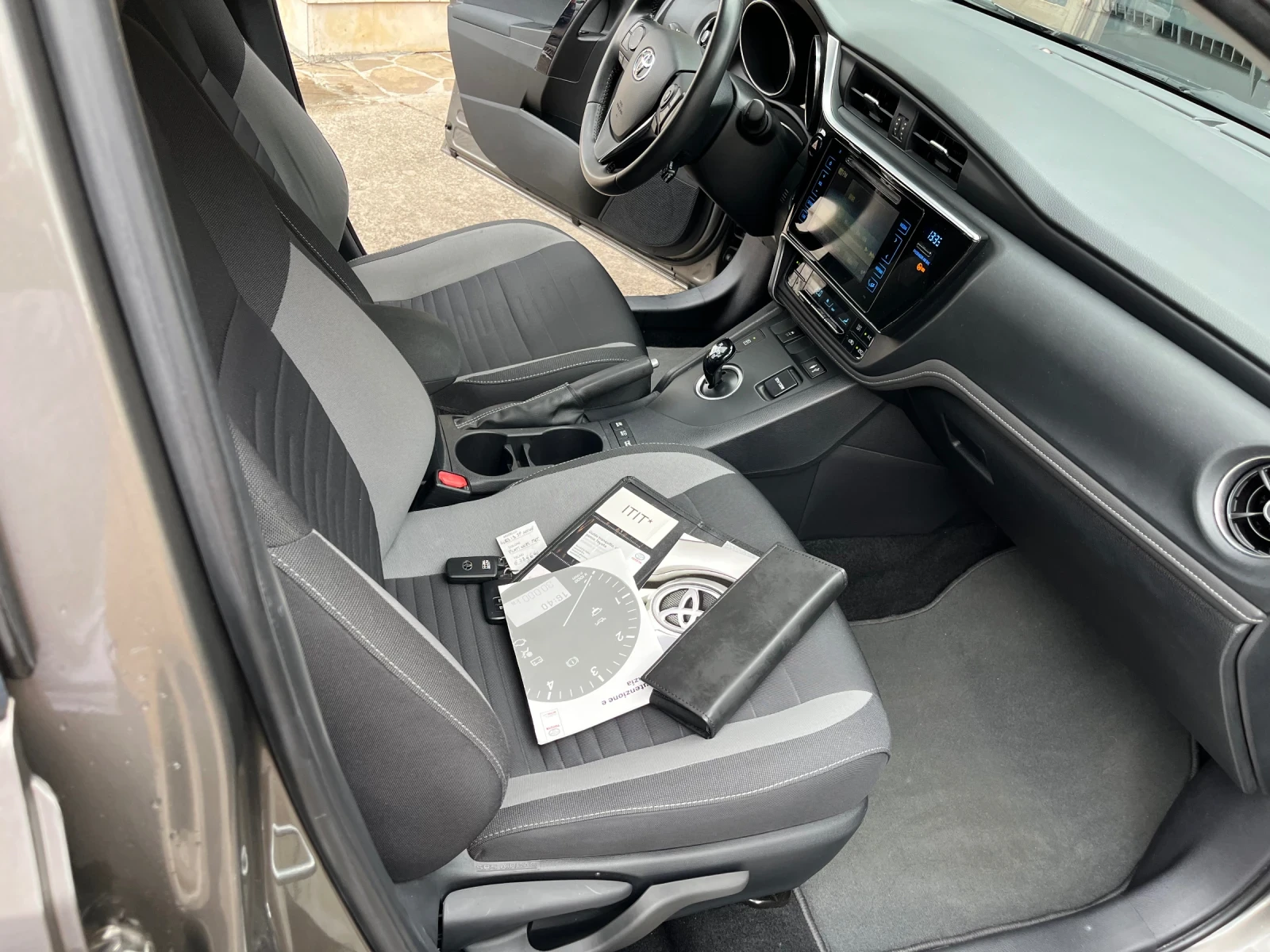 Toyota Auris 1.8i 99�� HYBRID FACE LIFT EDITION | Mobile.bg � ����������� 6