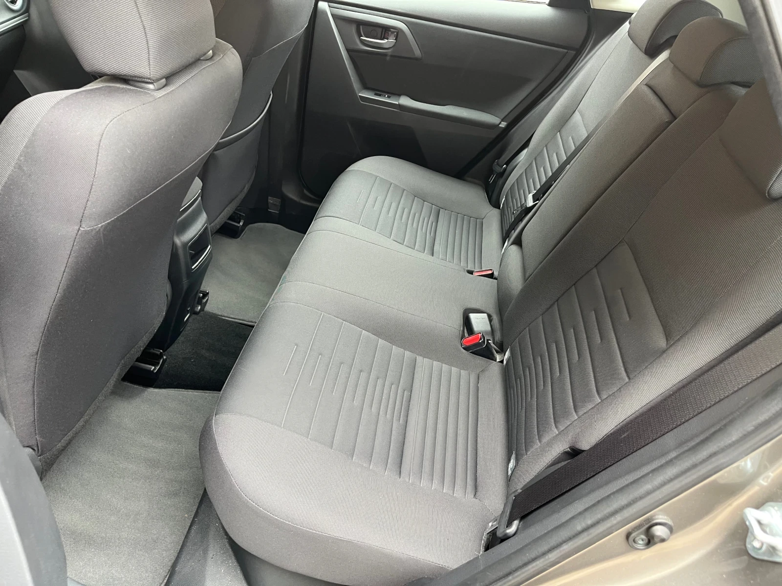 Toyota Auris 1.8i 99�� HYBRID FACE LIFT EDITION | Mobile.bg � ����������� 8