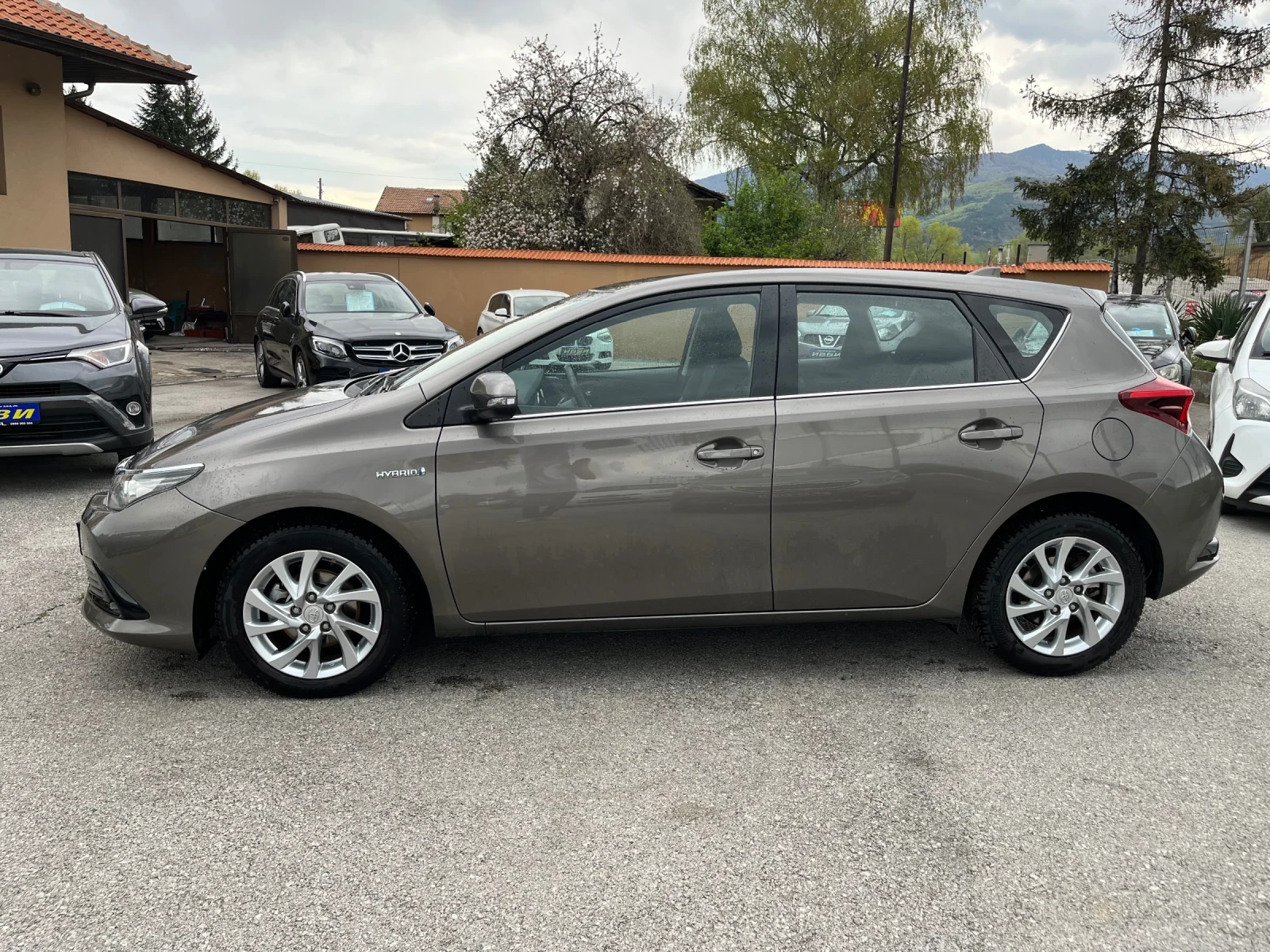 Toyota Auris 1.8i 99�� HYBRID FACE LIFT EDITION | Mobile.bg � ����������� 14