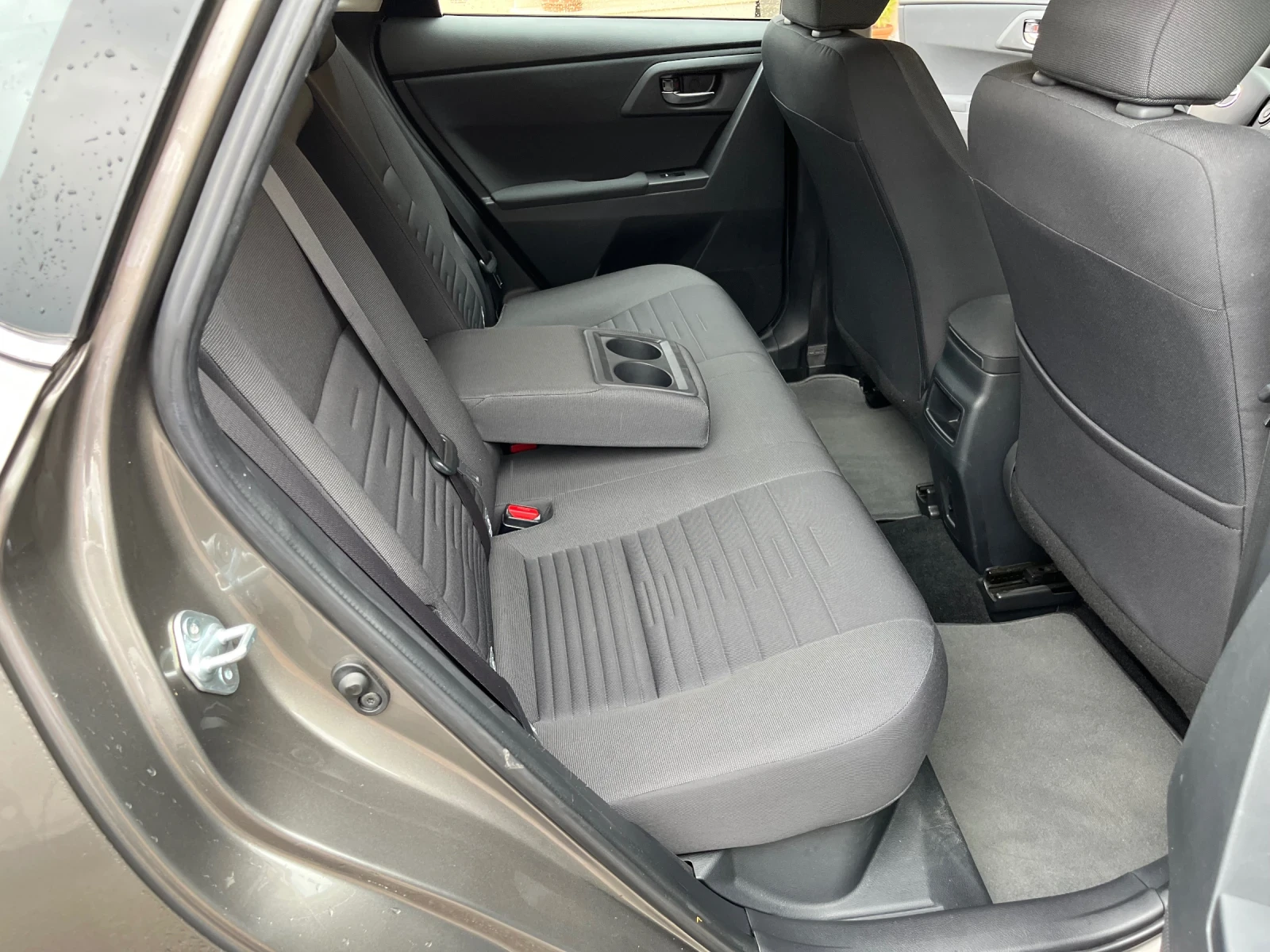 Toyota Auris 1.8i 99�� HYBRID FACE LIFT EDITION | Mobile.bg � ����������� 7